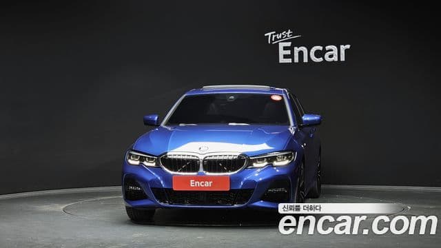 BMW 3 Series 2019 — Фото 3/20