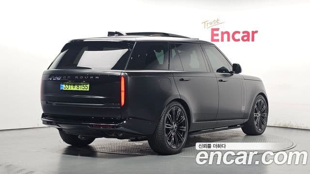 Land Rover Range Rover 2026 — Фото 1/20