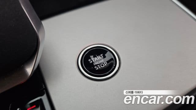 Land Rover Range Rover 2026 — Photo 39/39