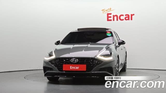 Hyundai Sonata 2022 — ფოტო 2/20
