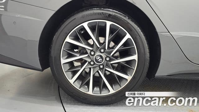 Hyundai Sonata 2022 — фото 4 из 20