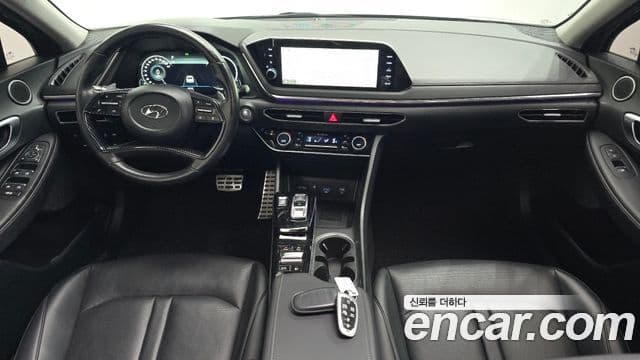 Hyundai Sonata 2022 — ფოტო 6/20