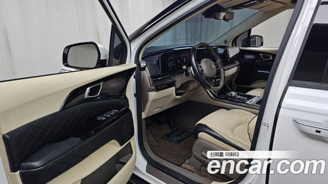 Kia Carnival 2020 — ფოტო 10/20