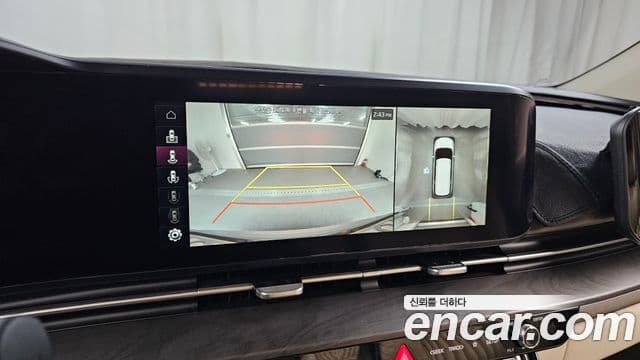Kia Carnival 2020 — ფოტო 15/20