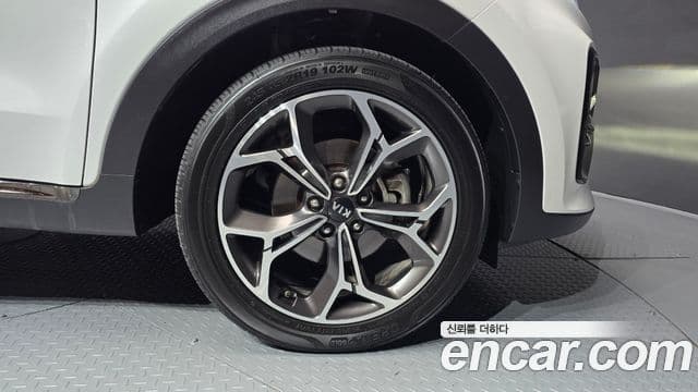 Kia Sportage The Bold 2019 — Photo 27/31