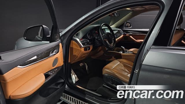 BMW X6 2018 — ფოტო 10/20