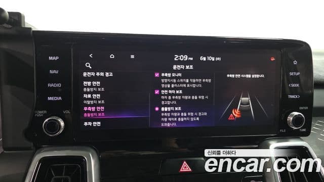 Kia Sorento 2020 — ფოტო 16/20