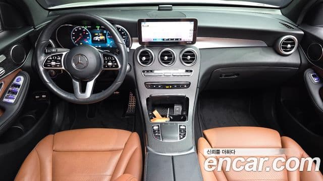 Mercedes-Benz GLC-Class 2021 — ფოტო 7/20