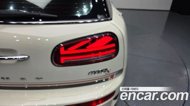 Mini Cooper S Clubman 2020 — ფოტო 34/36