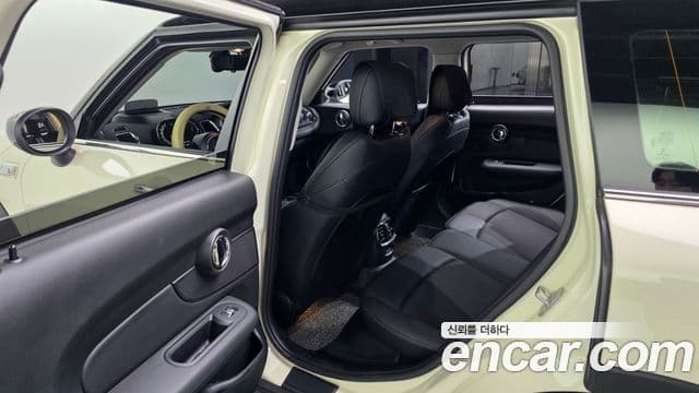 Mini Cooper S Clubman 2020 — ფოტო 19/36