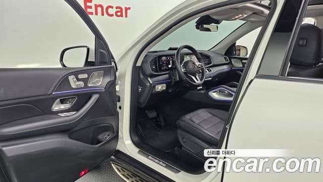Mercedes-Benz GLE-Class 2023 — Photo 4/32