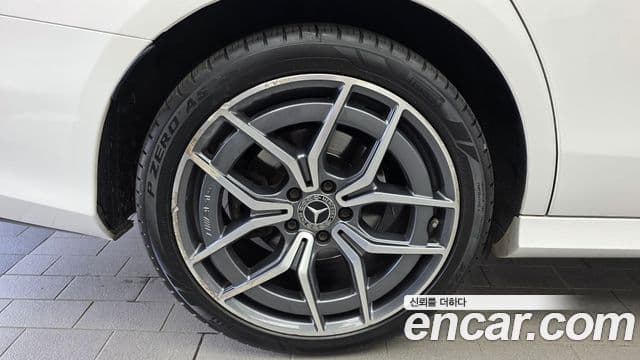Mercedes-Benz E-Class 2020 — Şəkil 5/20