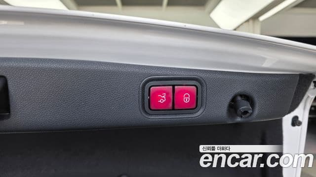 Mercedes-Benz E-Class 2020 — Şəkil 16/20