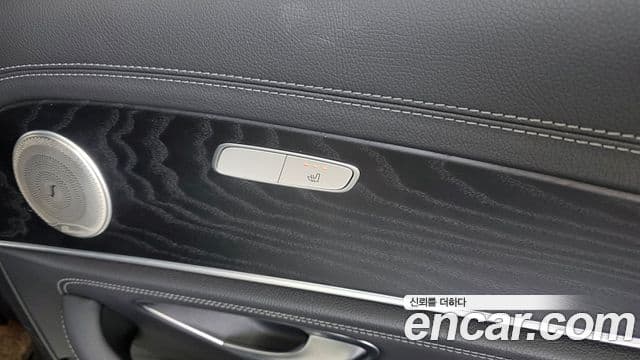 Mercedes-Benz E-Class 2020 — Şəkil 19/20