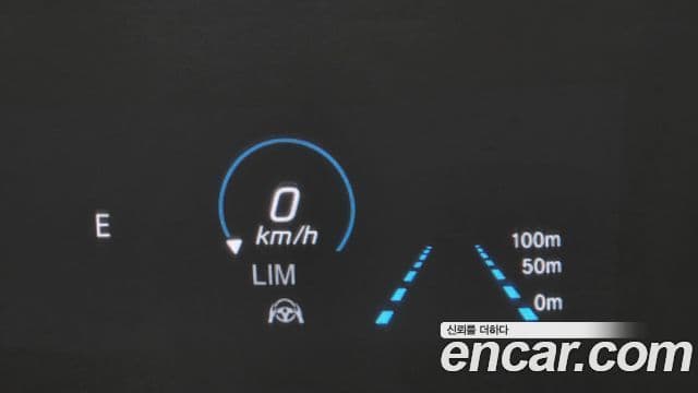 Mercedes-Benz E-Class 2020 — Photo 5/33