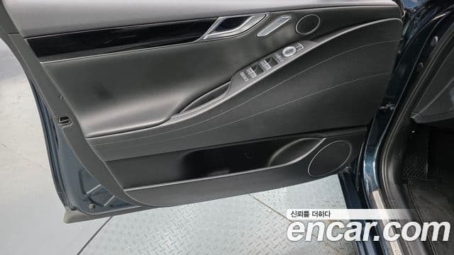 Genesis G80 2021 — Şəkil 27/34