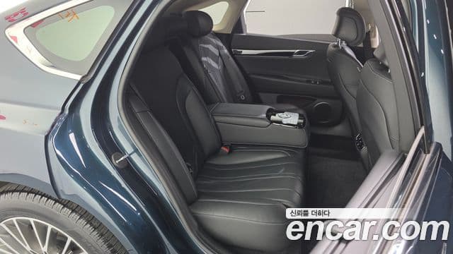 Genesis G80 2021 — Şəkil 13/34
