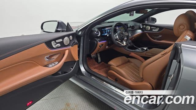 Mercedes-Benz E-Class 2019 — ფოტო 10/20