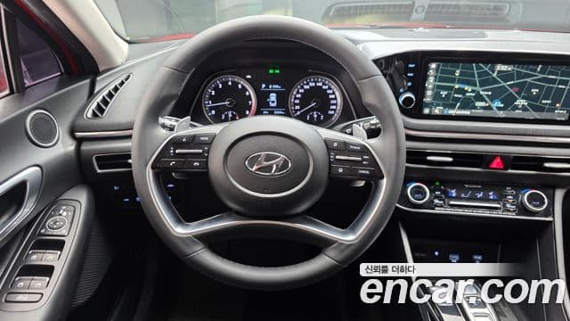 Hyundai Sonata 2019 — ფოტო 13/20