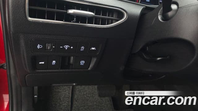 Hyundai Sonata 2019 — ფოტო 18/20
