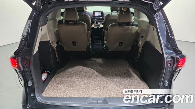 Toyota Sienna 2021 — Photo 10/34