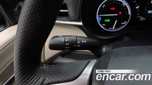 Toyota Sienna 2021 — Photo 12/34