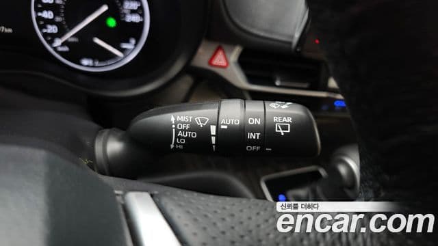 Toyota Sienna 2021 — Photo 28/34