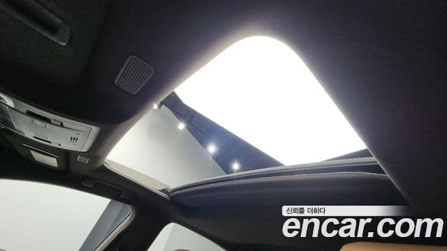 Lexus ES300h 2018 — Şəkil 18/20
