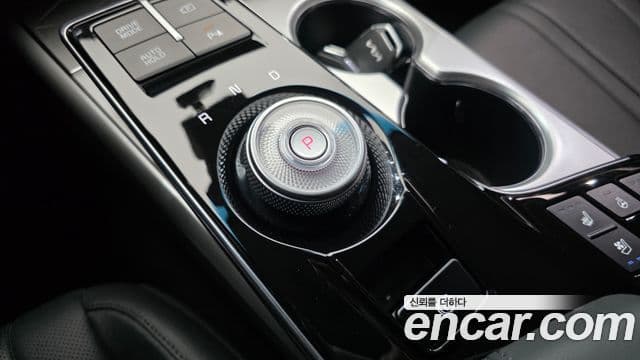 Kia K8 2023 — Şəkil 9/20