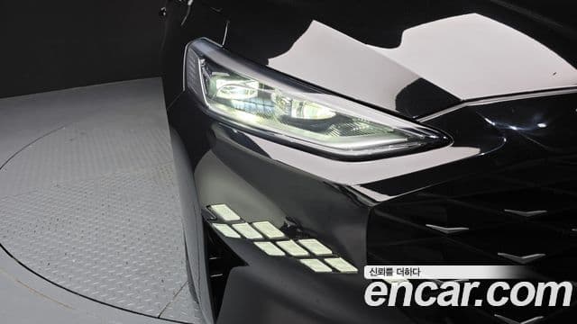 Kia K8 2023 — Photo 12/33