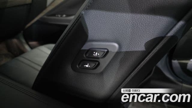 Kia K8 2023 — Photo 7/33