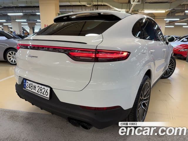 Porsche Cayenne 2023 — Şəkil 12/20