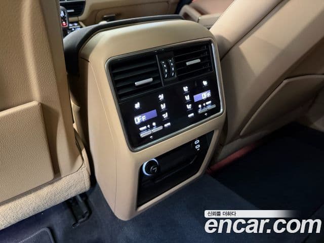 Porsche Cayenne 2023 — Şəkil 8/20