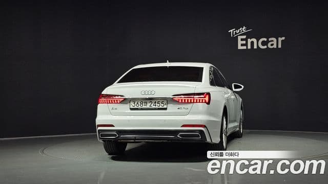 Audi A6 2020 — ფოტო 4/20