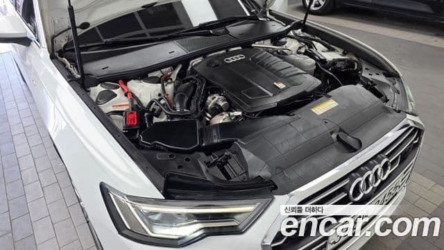 Audi A6 2020 — ფოტო 6/20