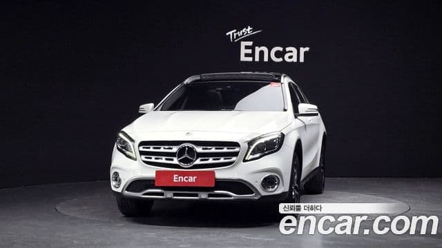 Mercedes-Benz GLA-Class 2019 — ფოტო 3/20