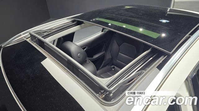 Mercedes-Benz GLA-Class 2019 — ფოტო 17/20
