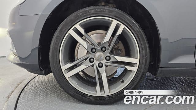 Audi A4 2019 — Şəkil 5/20