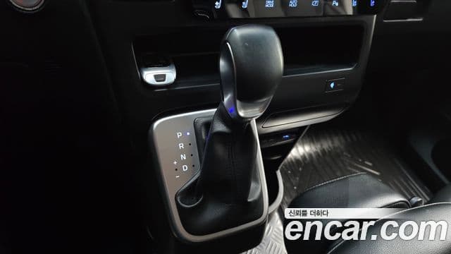 Hyundai Staria 2021 — Şəkil 9/20