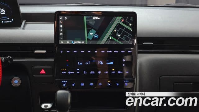 Hyundai Staria 2021 — Şəkil 17/20
