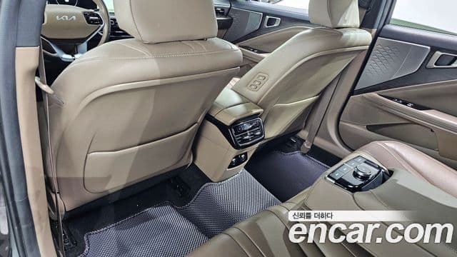 Kia K8 2022 — Photo 5/32