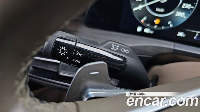 Kia K8 2022 — Photo 1/32