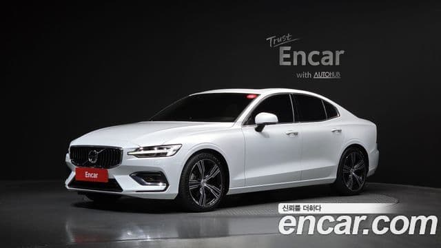 Volvo S60 2021 — Şəkil 1/20