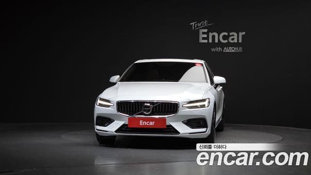 Volvo S60 2021 — Şəkil 3/20