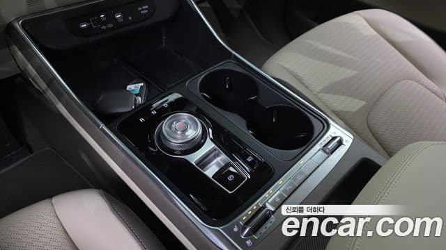 Kia Carnival 2025 — ფოტო 9/20