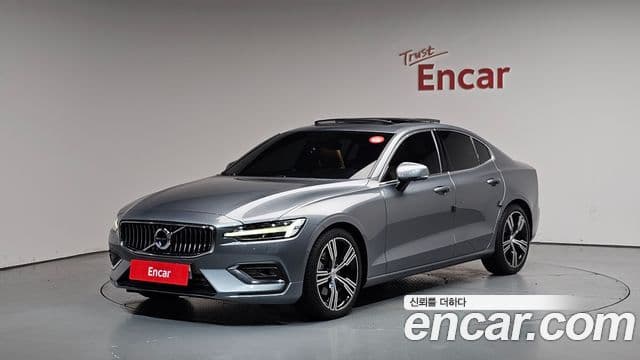 Volvo S60 2019 — Şəkil 9/20