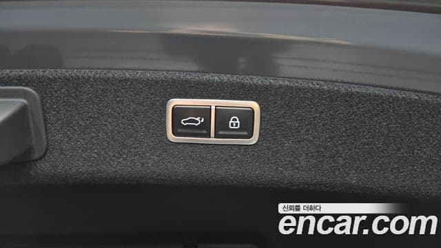Genesis Electrified G80 2020 — Şəkil 17/20
