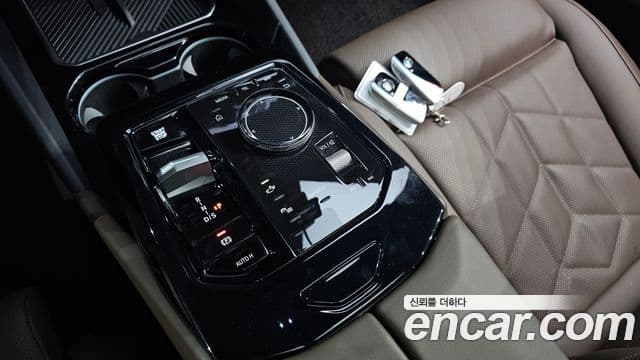 BMW 5 Series 2024 — ფოტო 9/20