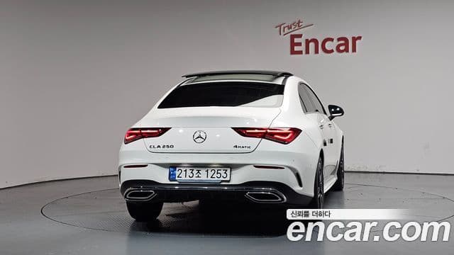 Mercedes-Benz CLA-Class 2023 — Фото 4/20