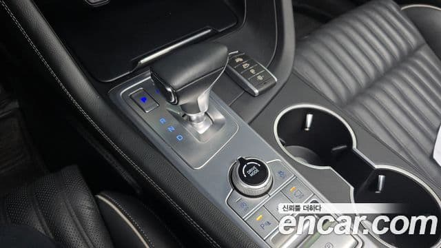 Genesis G70 2019 — Şəkil 9/20